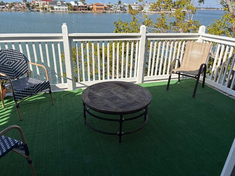 Building Photo - 513 55th Ave