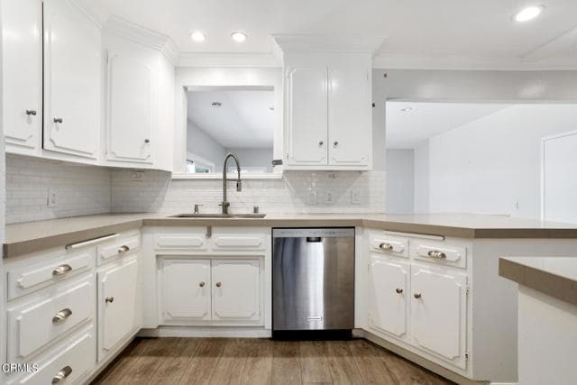 Building Photo - 400 San Antonio Rd