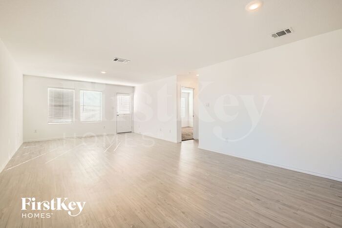 Building Photo - 5196 Fowler Crst