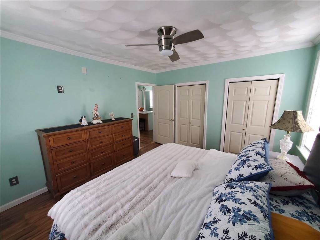 Building Photo - 75 Naples Ave