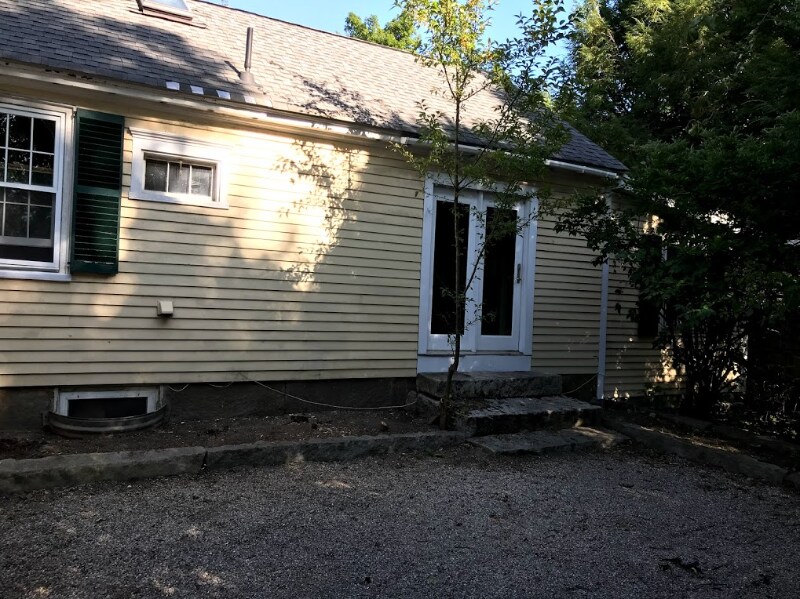 Building Photo - 35 Noble St