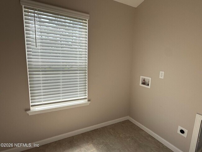 Building Photo - 3214 Isabella Ct
