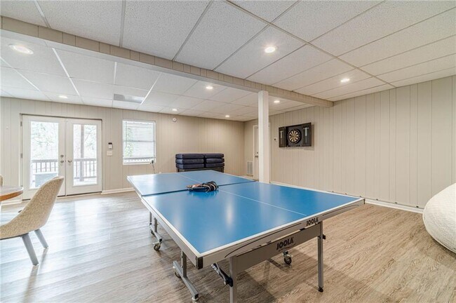 Building Photo - 691 Harbor Cove