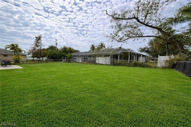 Building Photo - 1718 SW Santa Barbara Pl