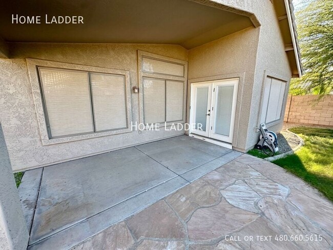 Building Photo - 1100 E Nunneley Rd