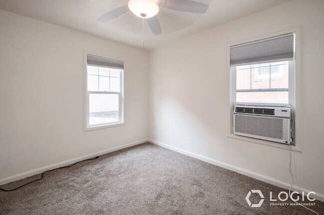 Building Photo - 1309 E 400 S