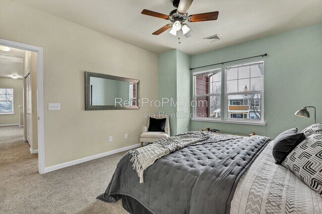 Building Photo - 2514 Owens Ave