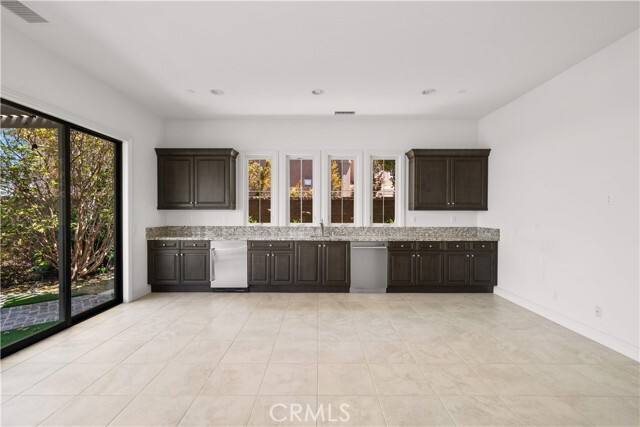 Building Photo - 101 Pinnacle Trl