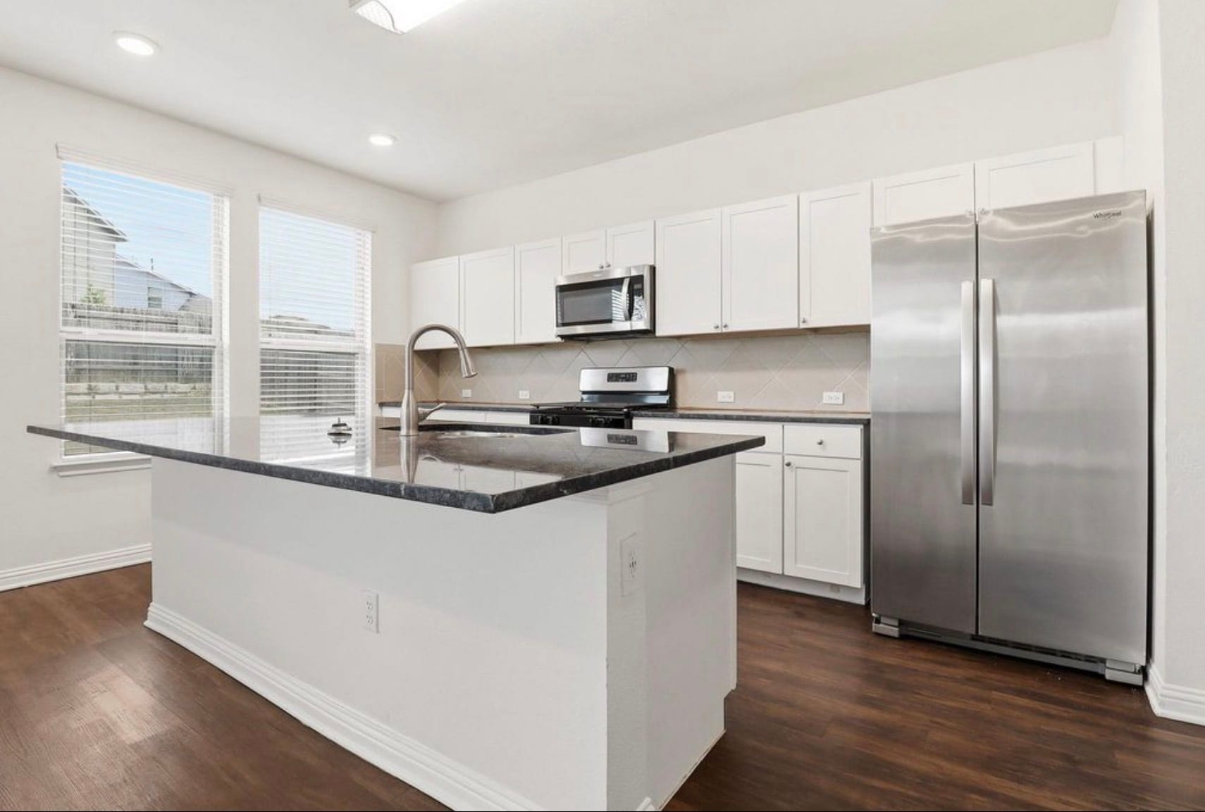 Building Photo - 5701 Gerard Dr