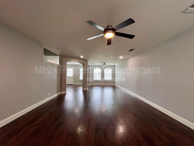 Building Photo - 8734 Snow Goose