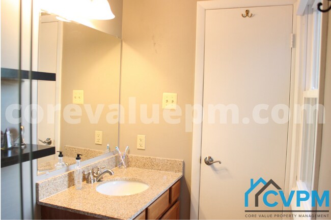 Building Photo - 1771 Crofton Pkwy