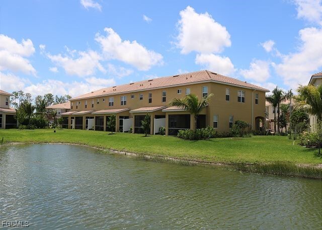 Building Photo - 10850 Alvara Point Dr