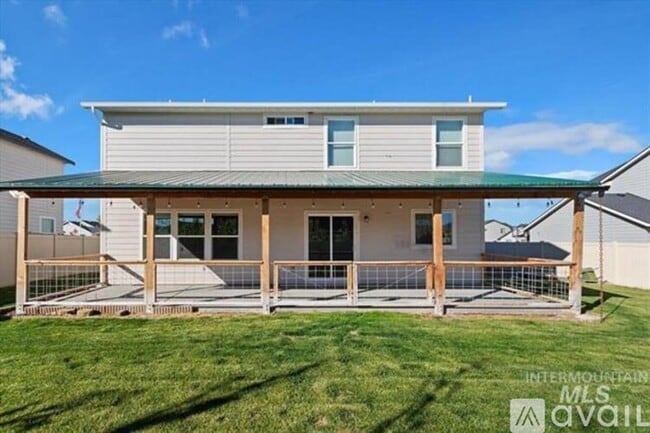 Building Photo - 2044 Kodiak St