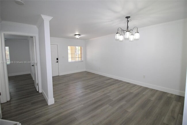 Building Photo - 15239 SW 134th Ct