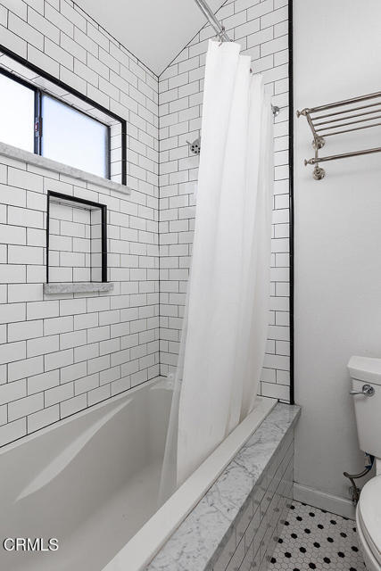 Building Photo - 249 Alpine St