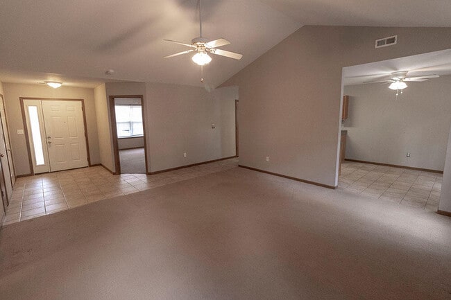 Building Photo - 1606 Typhoon Dr