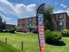 Building Photo - The Cottonwood