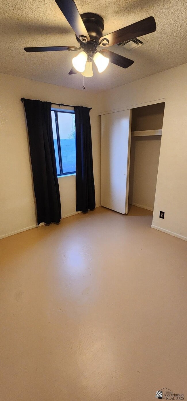 Building Photo - 2088 W Del Sol Ln
