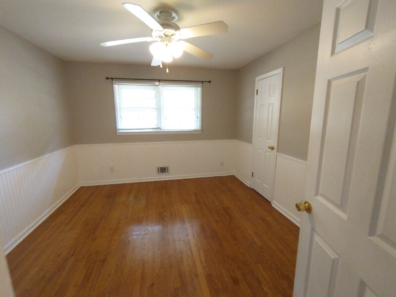 Building Photo - 3175 Galangale Way