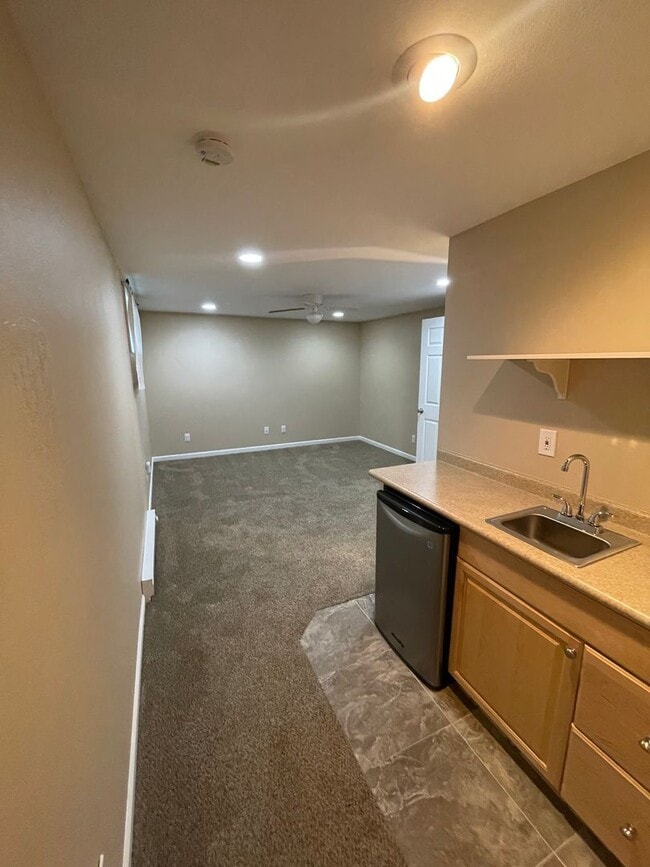 Building Photo - 1269 Solstice Ln