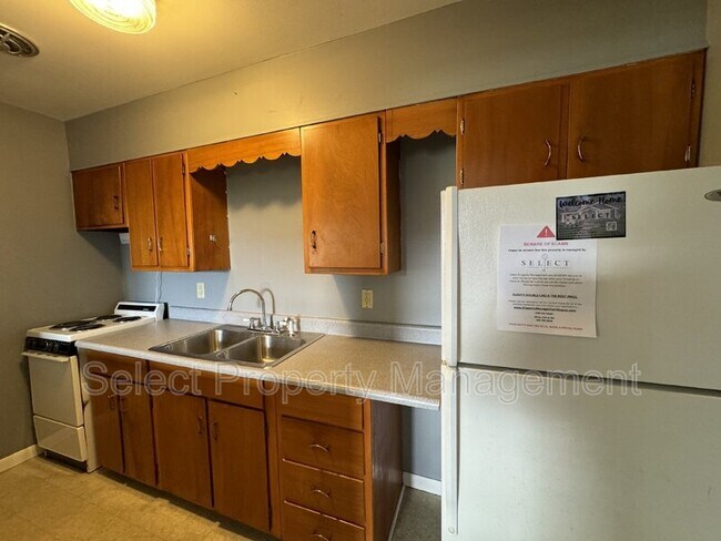 Building Photo - 7608 Bluffton Rd