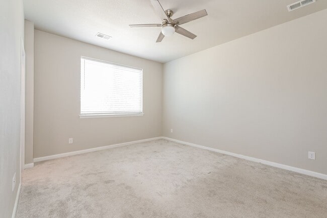 Building Photo - 14933 E Belleview Dr
