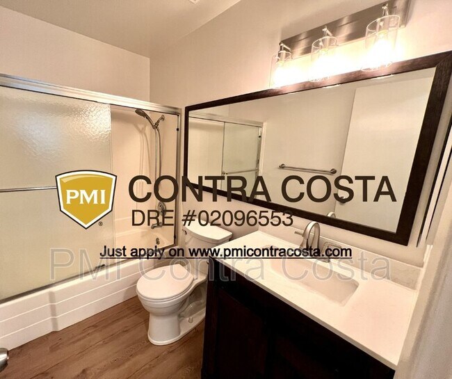 Building Photo - 1060 Oak Grove Rd