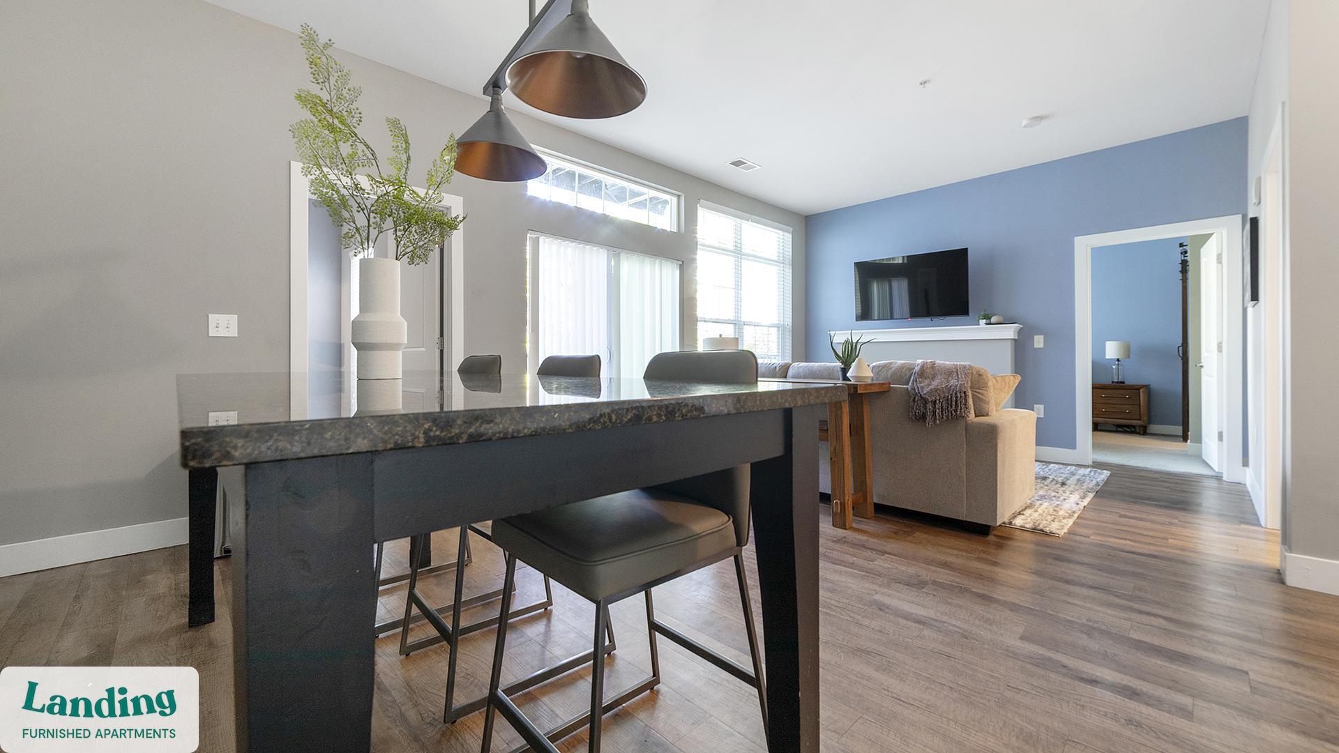 Building Photo - 41 E 9th Ave