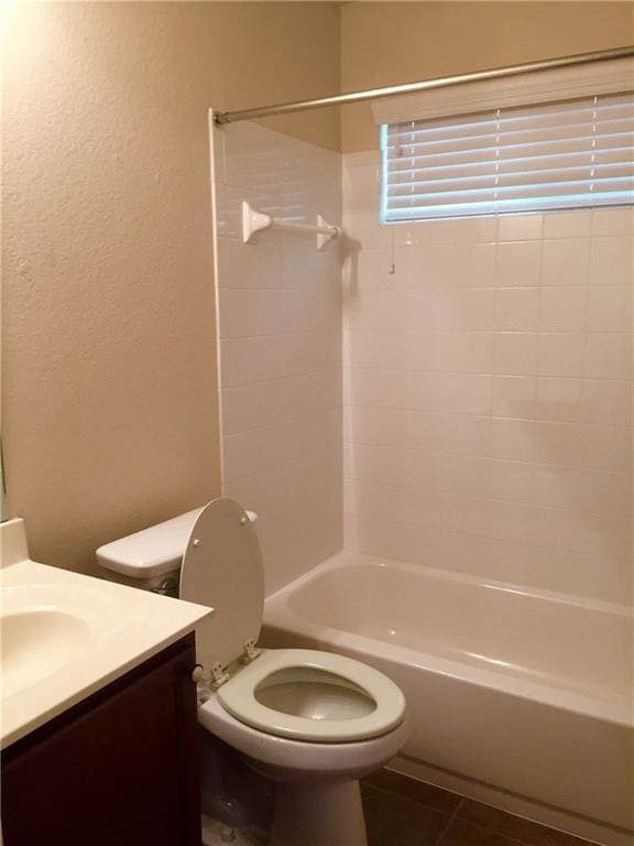 Building Photo - 905 Alamo Plaza Dr