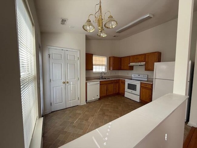 Building Photo - 4116 Taylor Oaks Dr