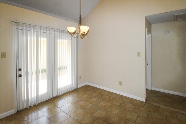 Building Photo - 11614 Gullwood Dr