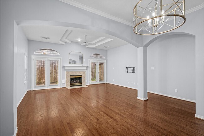 Building Photo - 612 Detering St