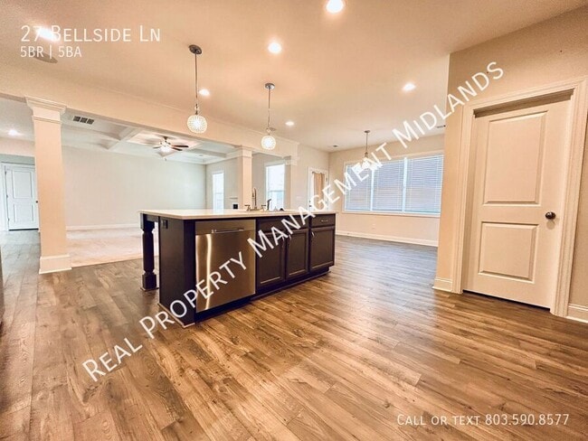 Building Photo - 27 Bellside Ln