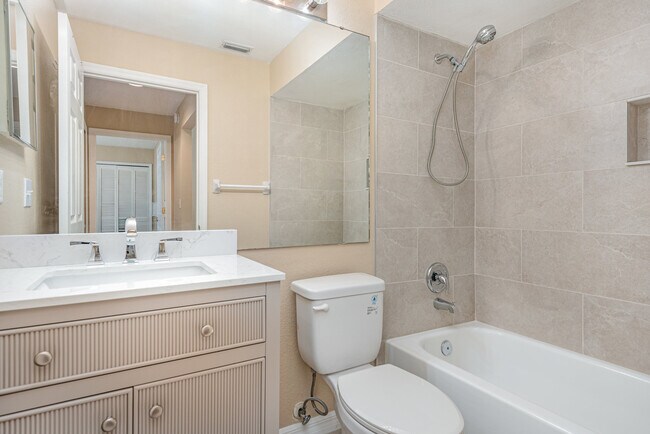 Building Photo - 1611 Sand Key Cir