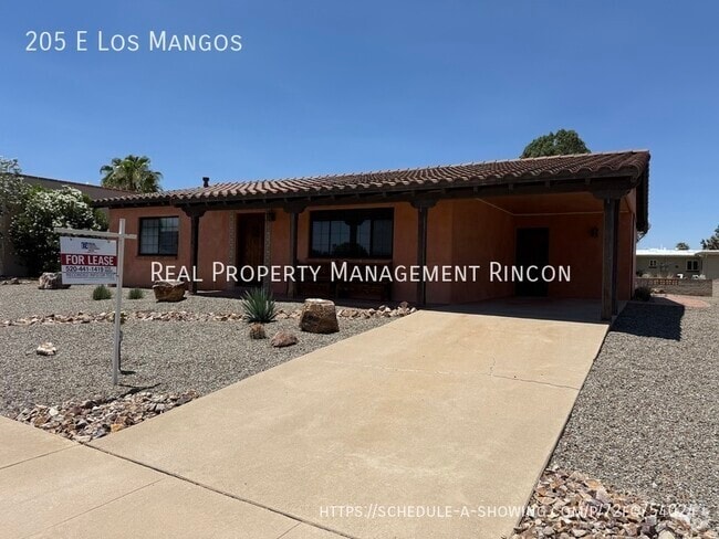 Building Photo - 205 E Los Mangos