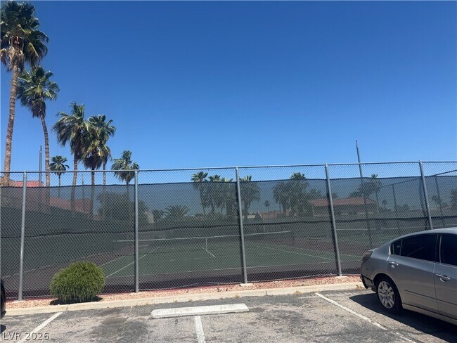 Building Photo - 4980 Indian River Dr