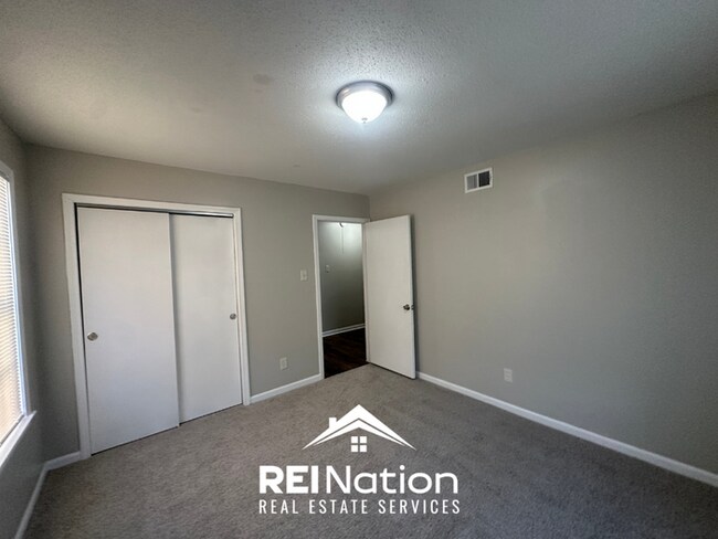Building Photo - JUST RENOVATED! 4BR/2BA Memphis Stunner | 2-Car Garage & Fenced Yard!