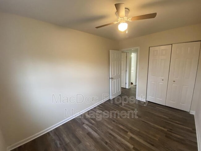 Building Photo - 24 Bentley Ct