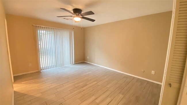 Building Photo - 4714 N Cashel Cir