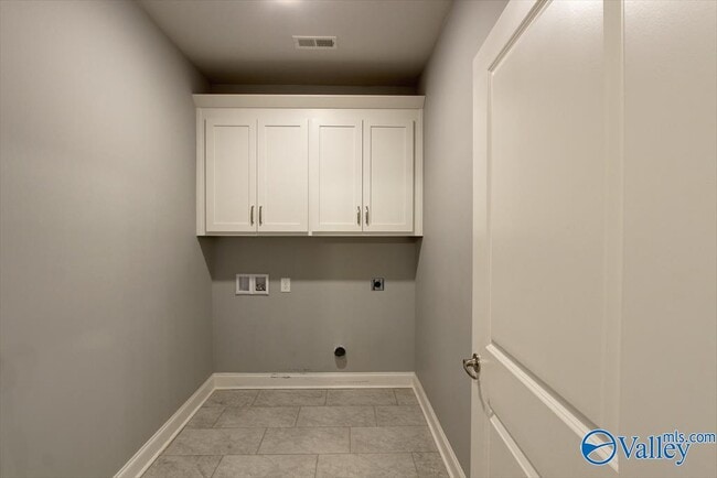 Building Photo - 26415-Lot-147 Birkshire Ln
