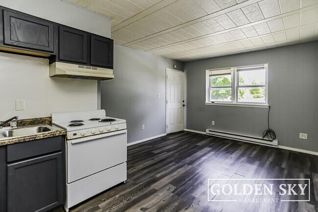 Building Photo - 1223 S Franklin St