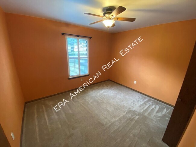 Building Photo - 520 Kumquat Ave