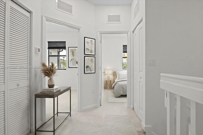 Building Photo - 20344 NW 6th Pl