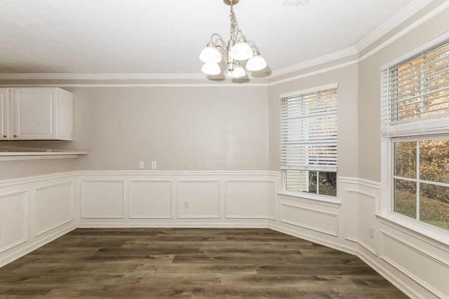 Building Photo - 729 Wood Bend Ct