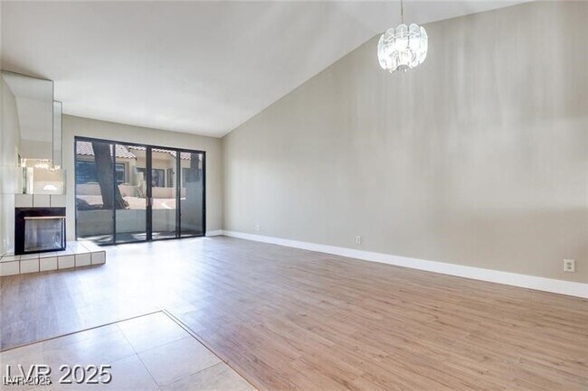 Building Photo - 2723 Seabridge Dr