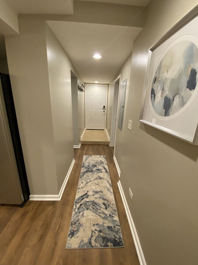 Building Photo - 2618 N Fremont St