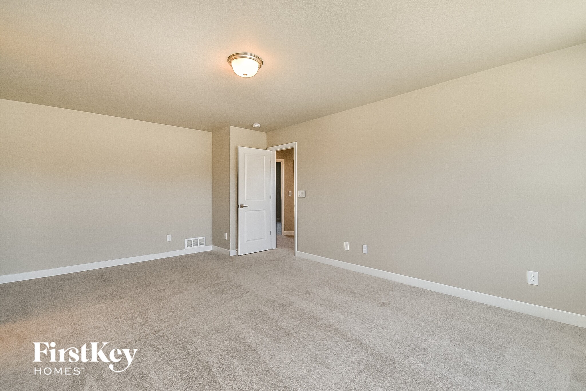 Building Photo - 10718 Luneth Dr