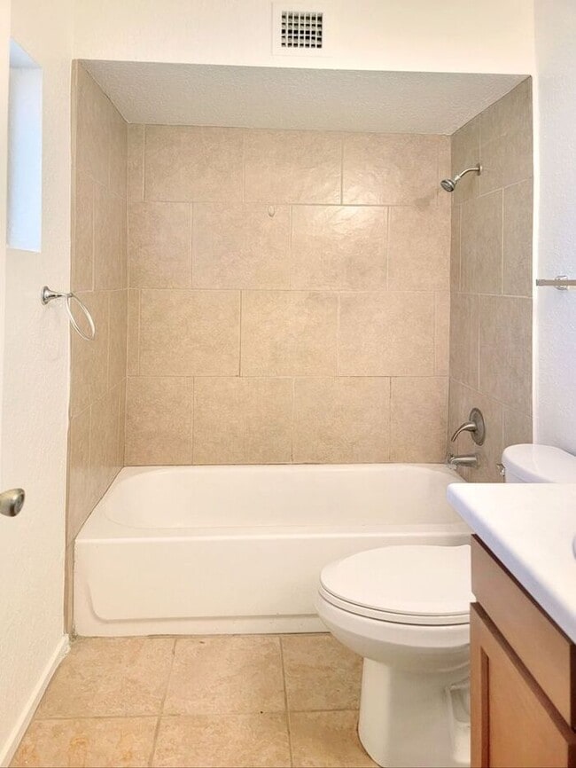 Building Photo - 3702 S Avenida De Las Palmas