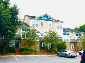 Building Photo - 2293 Del Carmel Way