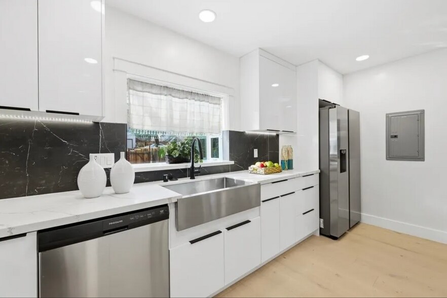 Building Photo - 19790 Stanton Ave